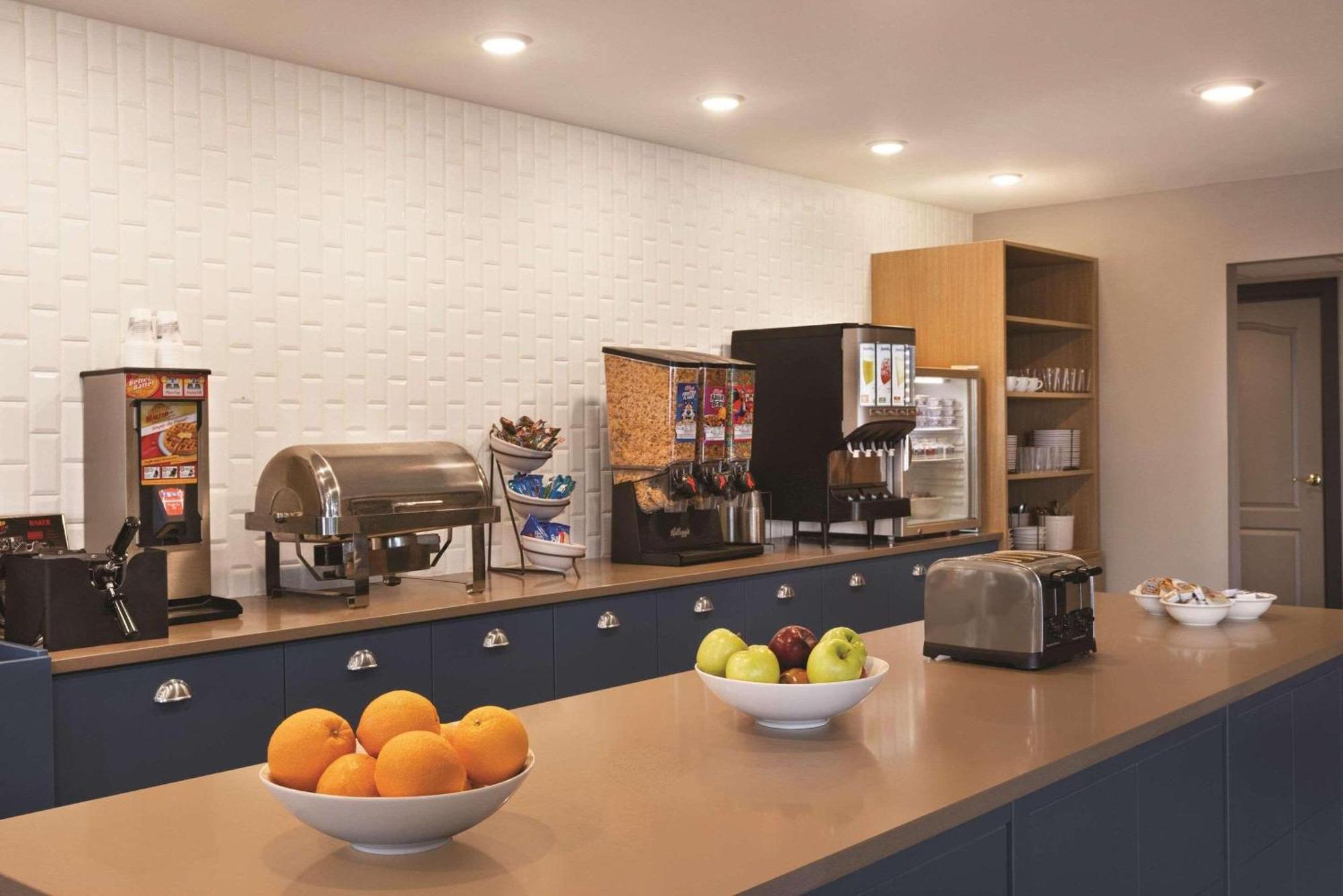 Country Inn & Suites By Radisson, Madison, Wi Экстерьер фото