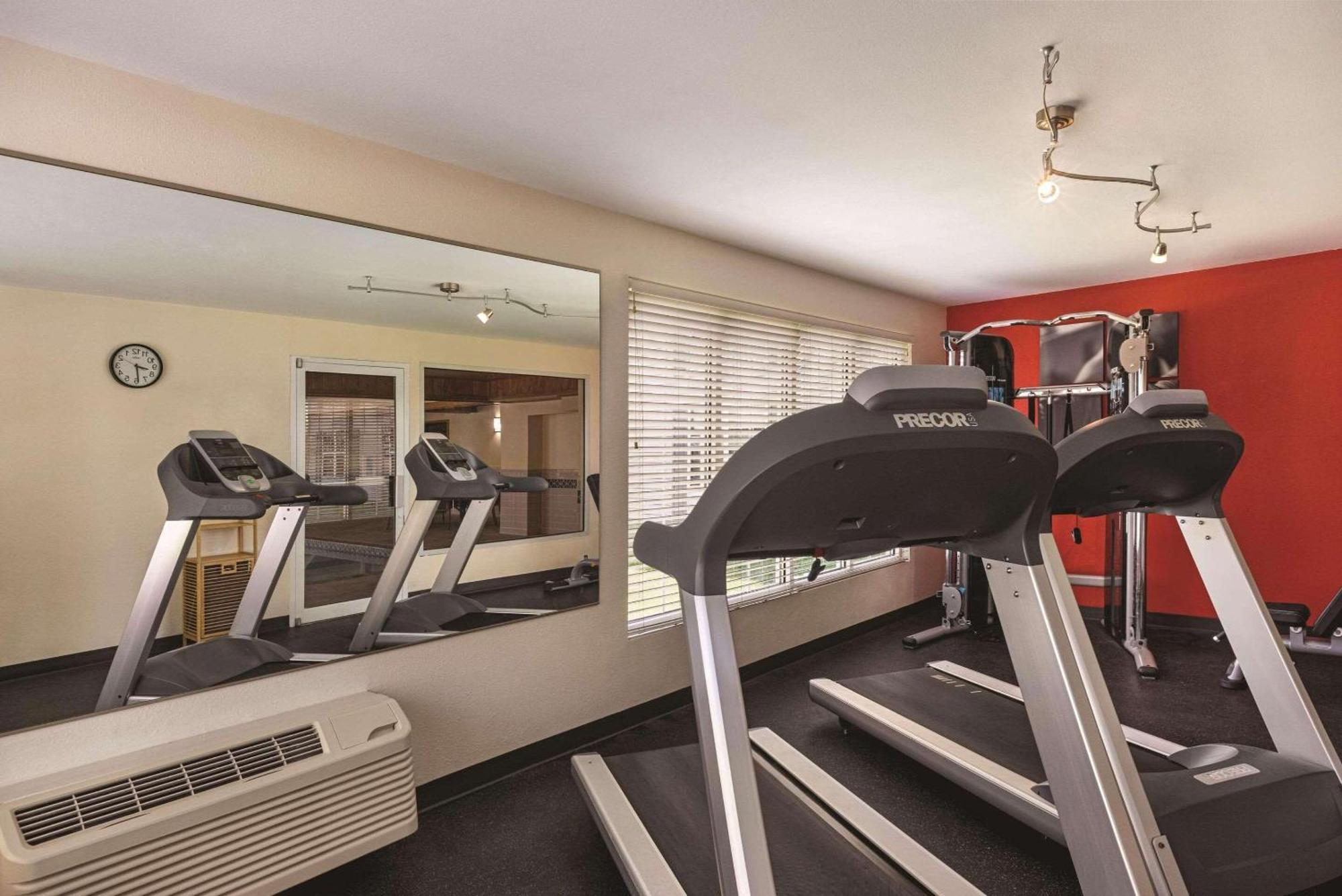 Country Inn & Suites By Radisson, Madison, Wi Экстерьер фото