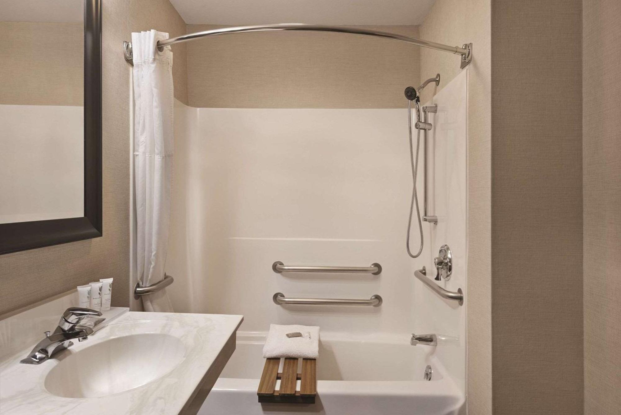 Country Inn & Suites By Radisson, Madison, Wi Экстерьер фото